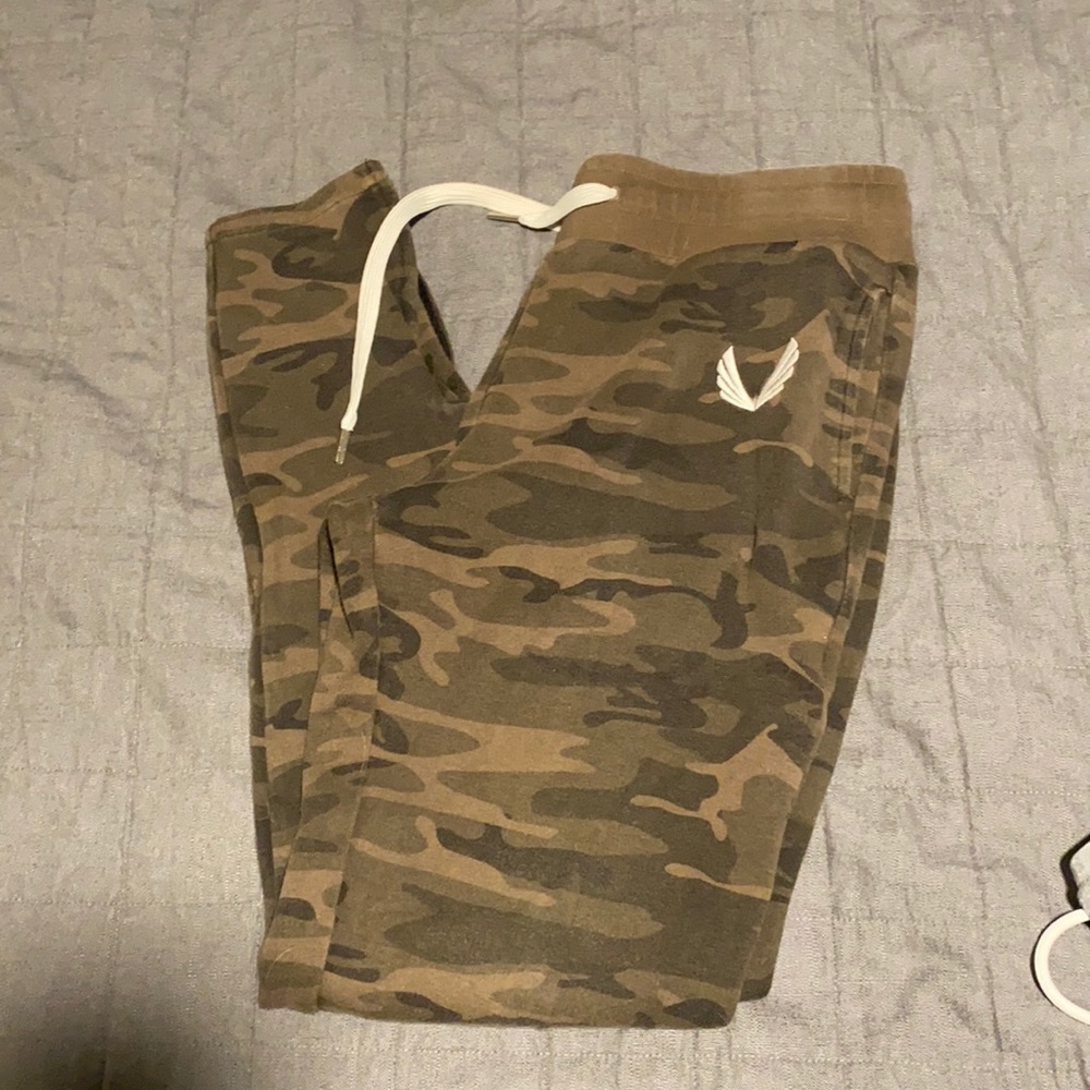 Aesthetic revolution joggers